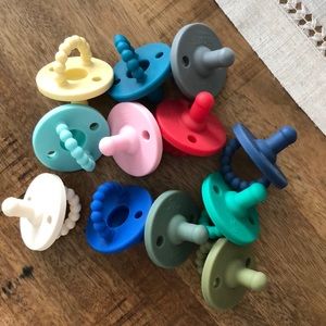 12 Ryan & Rose Stage 1 Cutie Pats in various LE colors